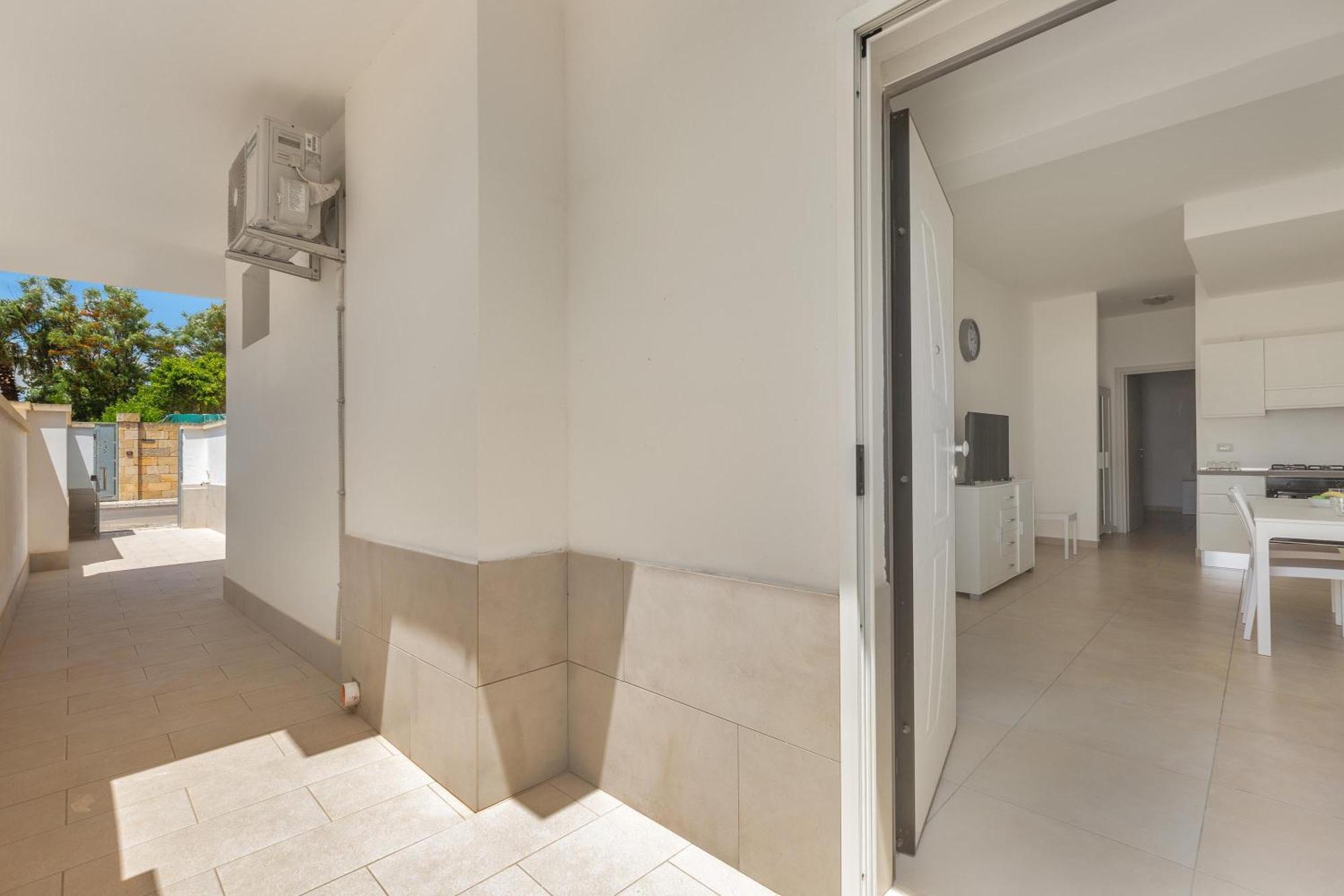 Residence Marelena Casalabate Extérieur photo
