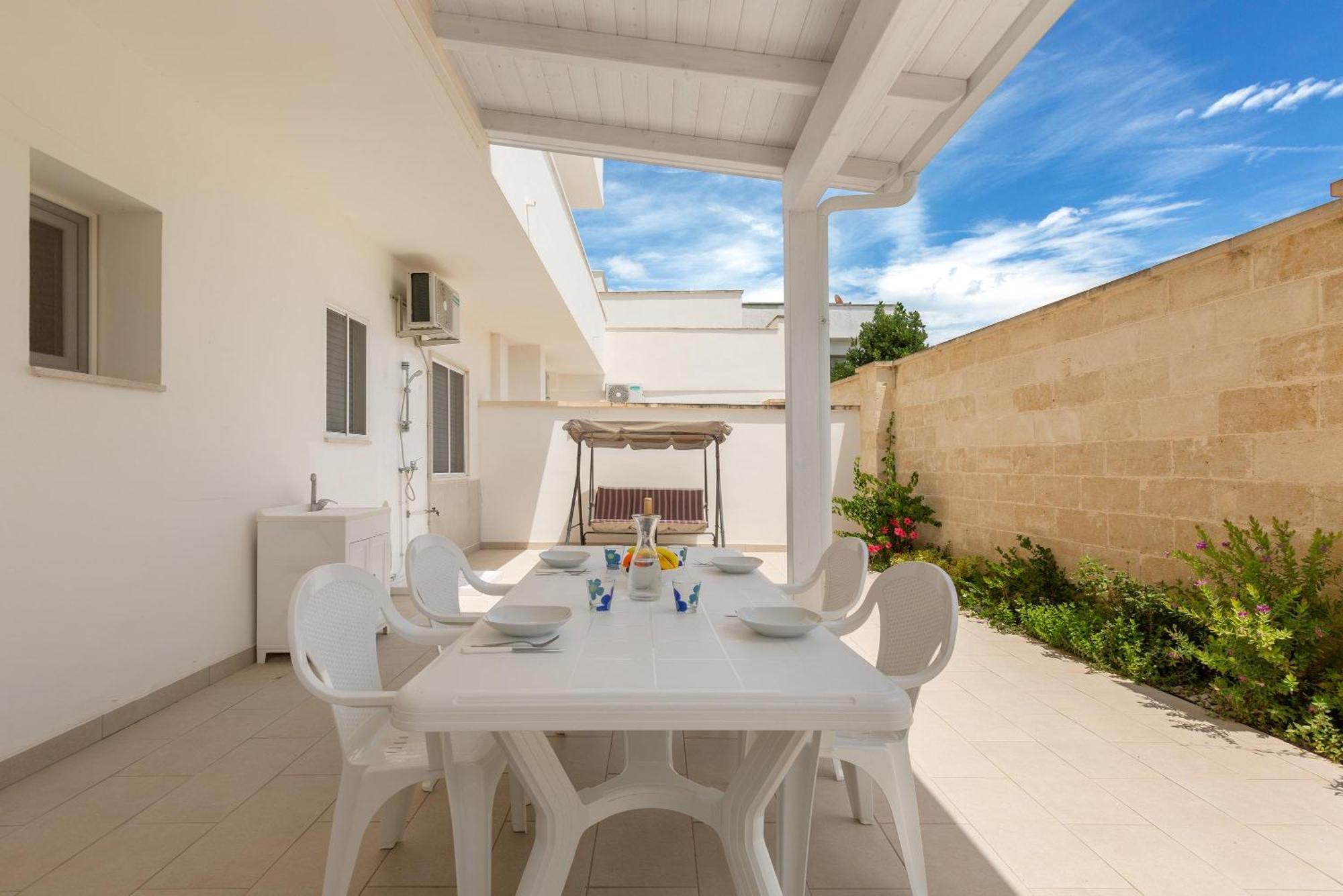 Residence Marelena Casalabate Extérieur photo
